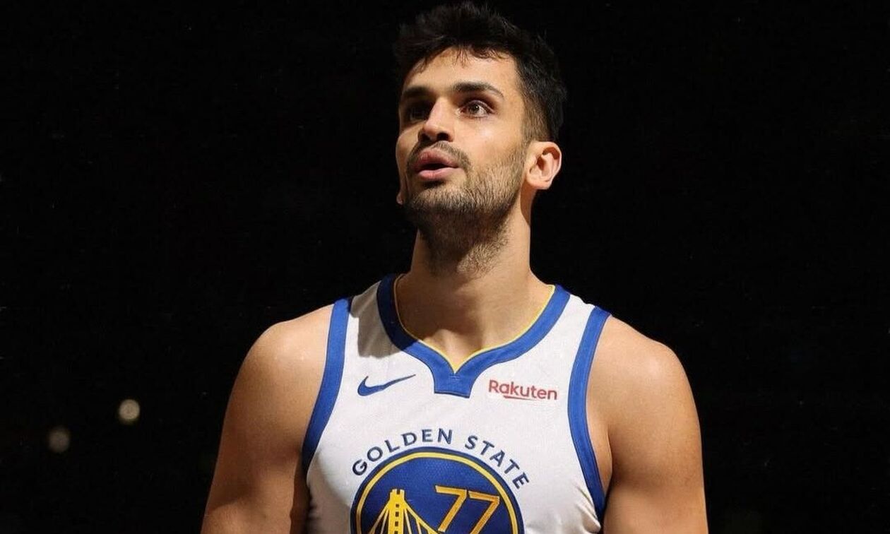 ΝΒΑ: Υπέγραψε νέο συμβόλαιο με τους Γουόριορς ο Γιουρτσεβέν