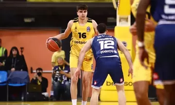 Πουρλίδας: «Ζω το όνειρό μου»