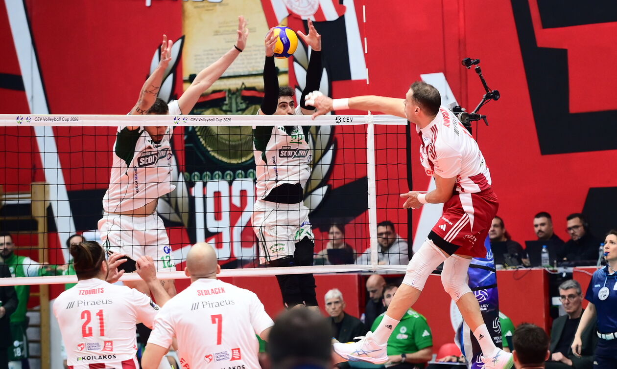 Ολυμπιακός - Παναθηναϊκός 2-3: Μέσα από τα χέρια του