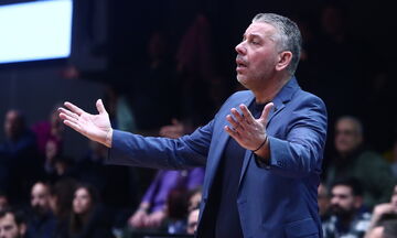 Και πάλι αιχμές Παπαθεοδώρου για τη διαιτησία