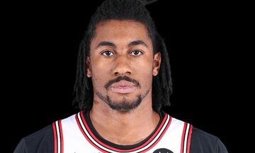 Mπουλς: Λύθηκε το συμβόλαιο του Άιβι