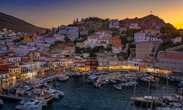 Ύδρα: Πάσχα στο κοσμοπολίτικο νησί του Αργοσαρωνικού