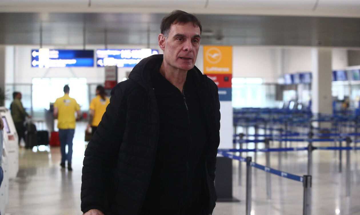 Μπαρτζώκας: «Χαίρομαι ιδιαίτερα που είναι ξανά μαζί μας ο Φαλ» (vid)