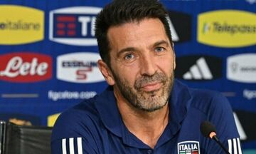 Παραιτήθηκε και ο Μπουφόν