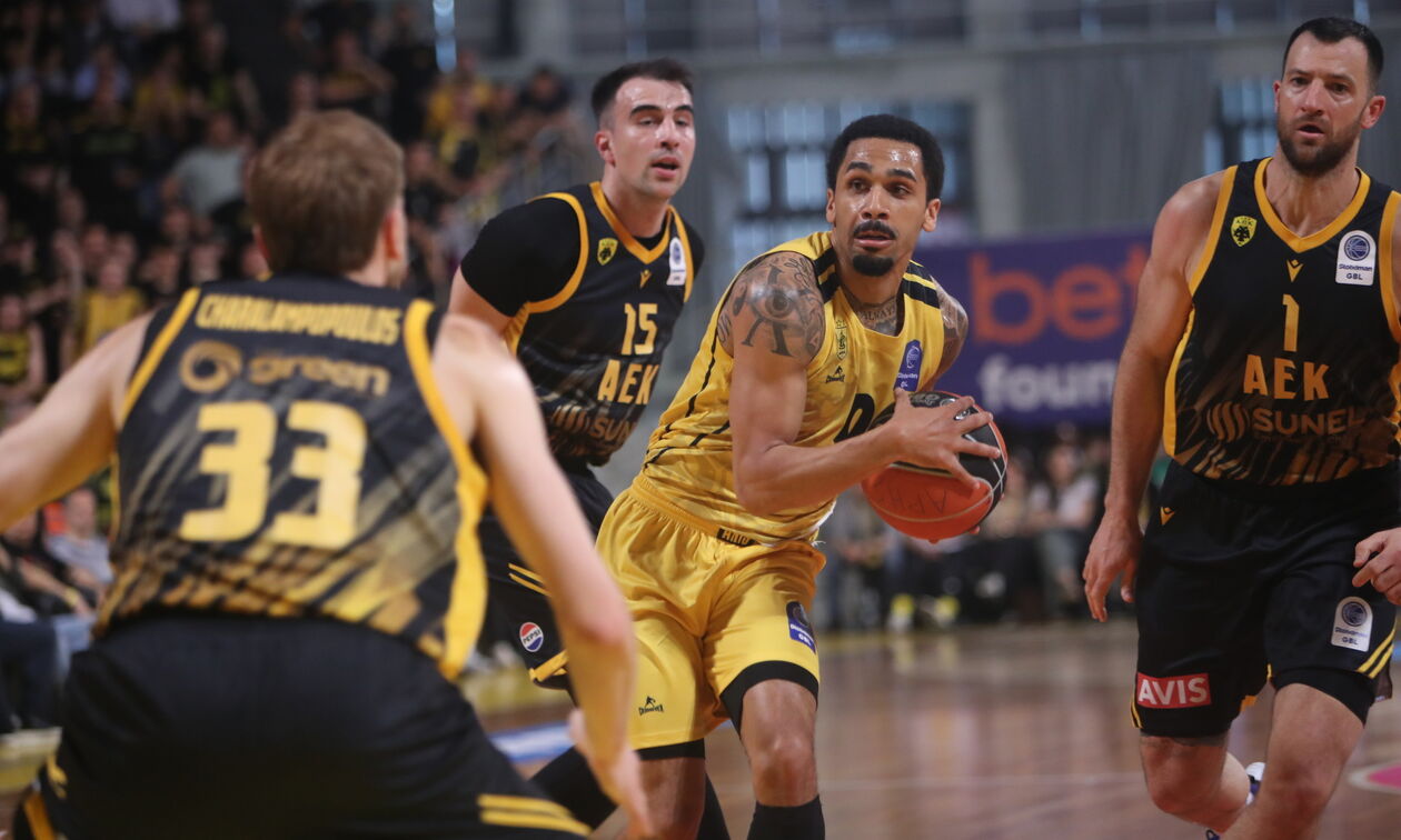 Άρης - ΑΕΚ 82-78: Μεγάλη νίκη των Θεσσαλονικέων με σούπερ Μήτρου-Λονγκ (highlights)