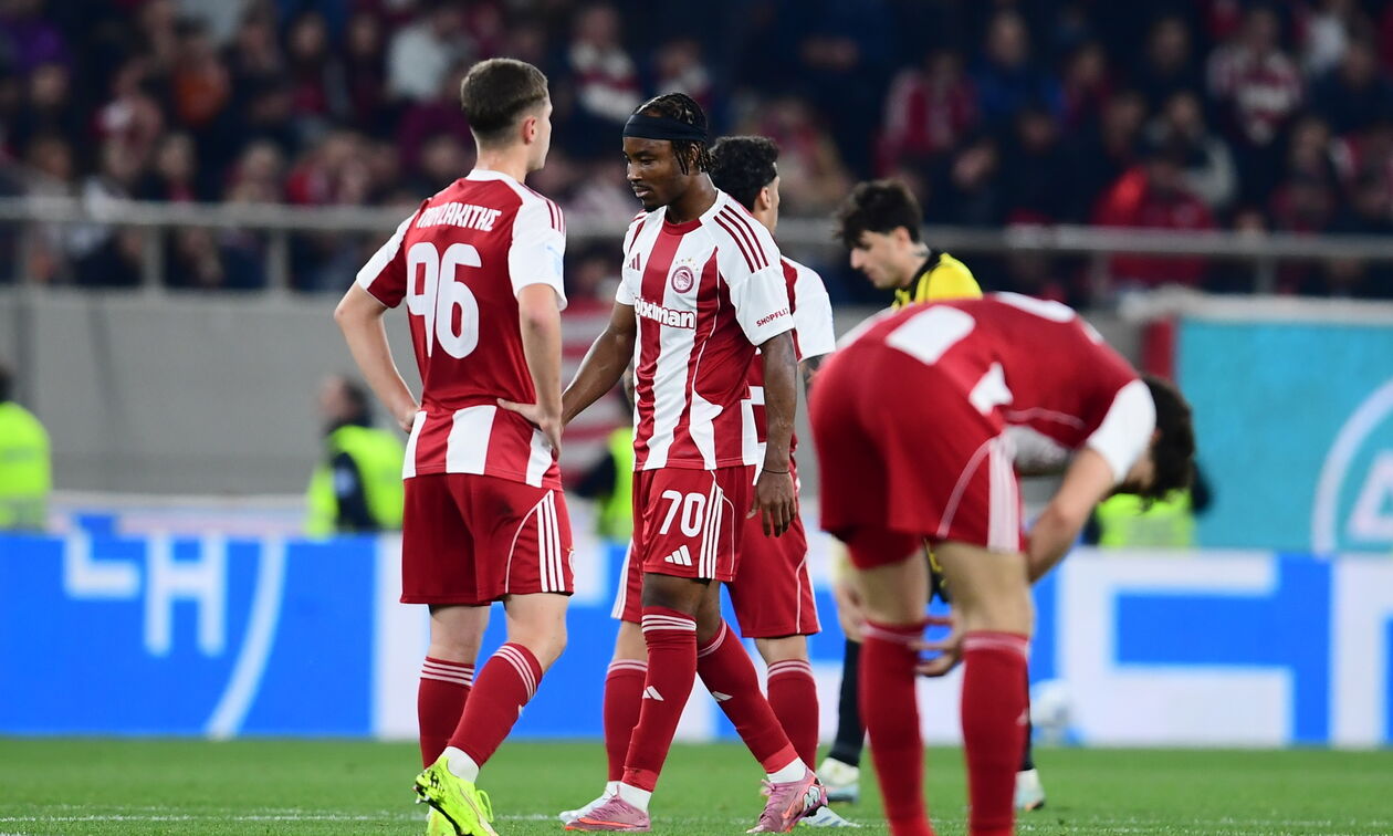 Ολυμπιακός-ΑΕΚ 0-1: Αποκαρδιωτική εικόνα που πήγε να τη σώσει ο Γιαζίτσι