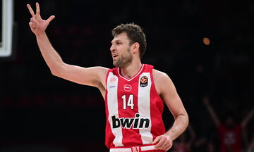 Οι δύο είναι απαραίτητοι, οι τέσσερις δίνουν νίκη