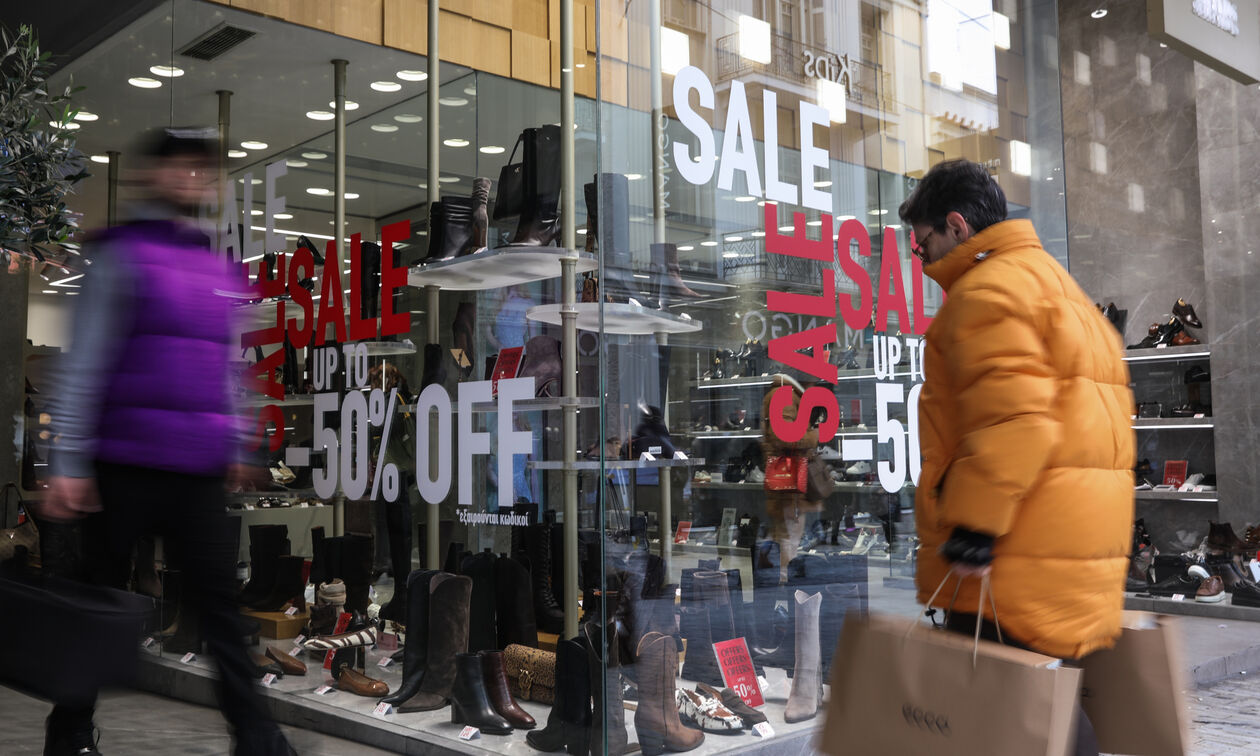 Εορταστικό ωράριο: Μέχρι ποια ώρα είναι ανοιχτά τα καταστήματα - Πώς θα λειτουργήσουν έως το Πάσχα 