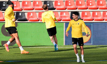 Ράγιο Βαγιεκάνο - ΑΕΚ: Mε Μάνταλο αντί Μαρίν η «κιτρινόμαυρη» 11αδα  