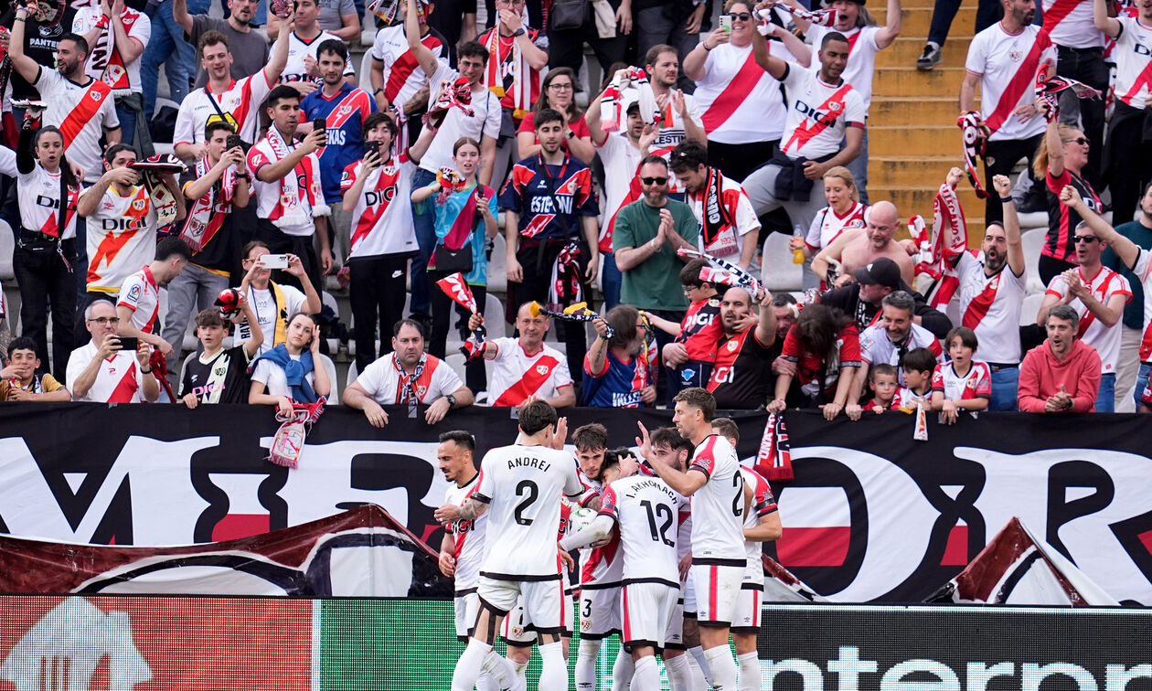 Ράγιο Βαγιεκάνο: Ουρές για ένα εισιτήριο για τη Νέα Φιλαδέλφεια