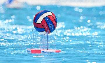 «Όρθια» στη Βαρκελώνη η Βουλιαγμένη