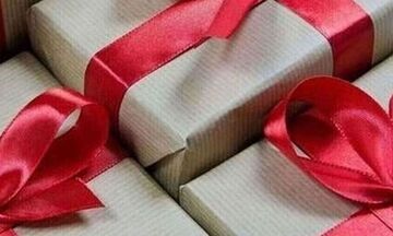 Εορτολόγιο: Ποιοι γιορτάζουν σήμερα, Κυριακή του Πάσχα (12/4)