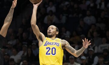 Στους Λέικερς μέχρι το τέλος της σεζόν ο Νικ Σμιθ Τζούνιορ