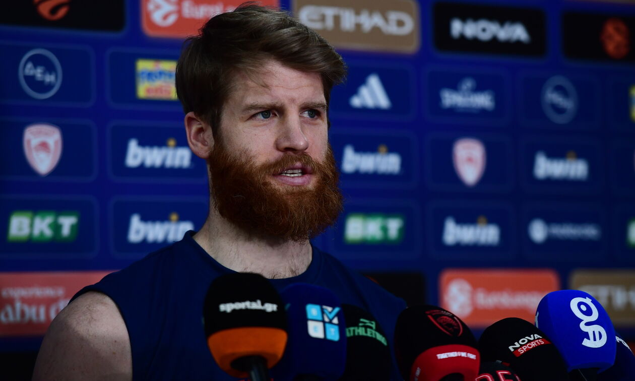 Γουόκαπ: «Δεν ξέρω από που προήλθε το θέμα του διαβατηρίου - Περήφανος που είμαι Έλληνας πολίτης»