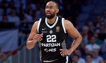 Πάρκερ: «Ο Πεναρόγια έπρεπε να κάνει τη δουλειά του»