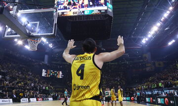 Κατσίβελης: «Στο τέλος μίλησε η σκληράδα - Δώσαμε ό,τι είχαμε για αυτή την πρόκριση»