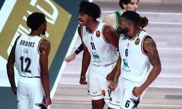 Αρμάνι Μιλάνο: Βρισκόμενη στο μεταίχμιο...