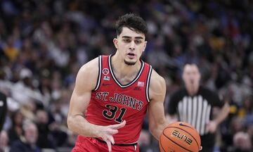 Παραμένει στο Σεντ Τζονς ο Λευτέρης Λιοτόπουλος 