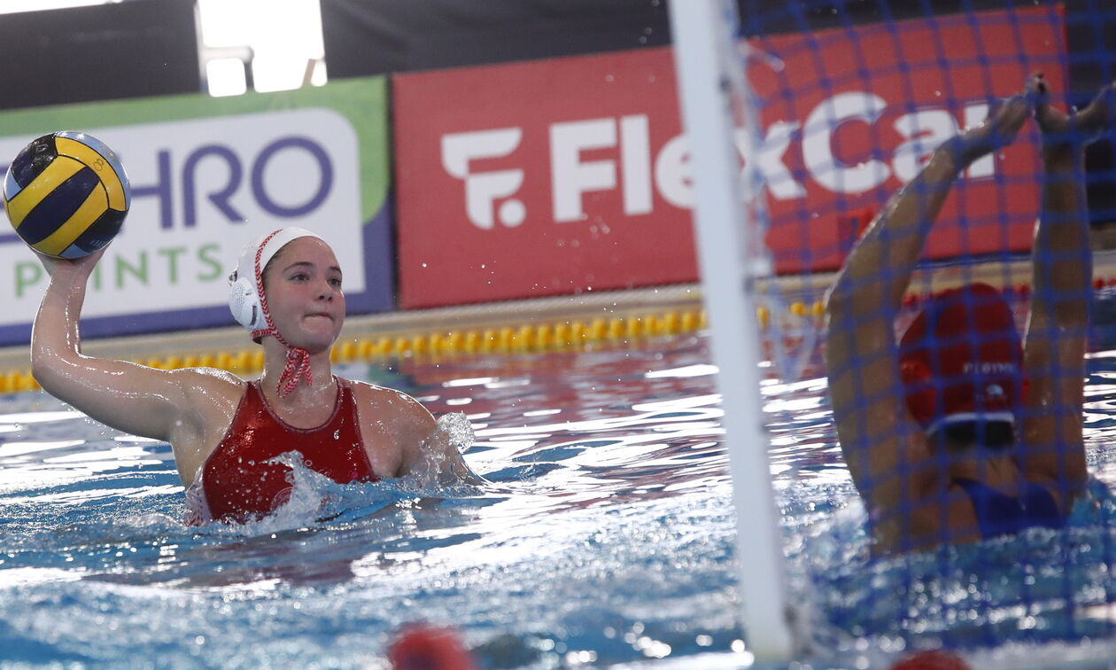 Ολυμπιακός - ΝΟ Ρεθύμνου 15-6: «22 στα 22» με επτά αθλήτριες από τις Ακαδημίες! 