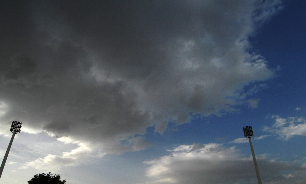 Καιρός: Νεφώσεις παροδικά αυξημένες με μικρή πτώση της θερμοκρασίας