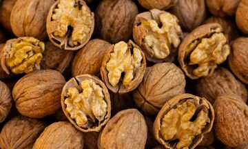 Καρύδια: Όλα τα οφέλη για την υγεία μας