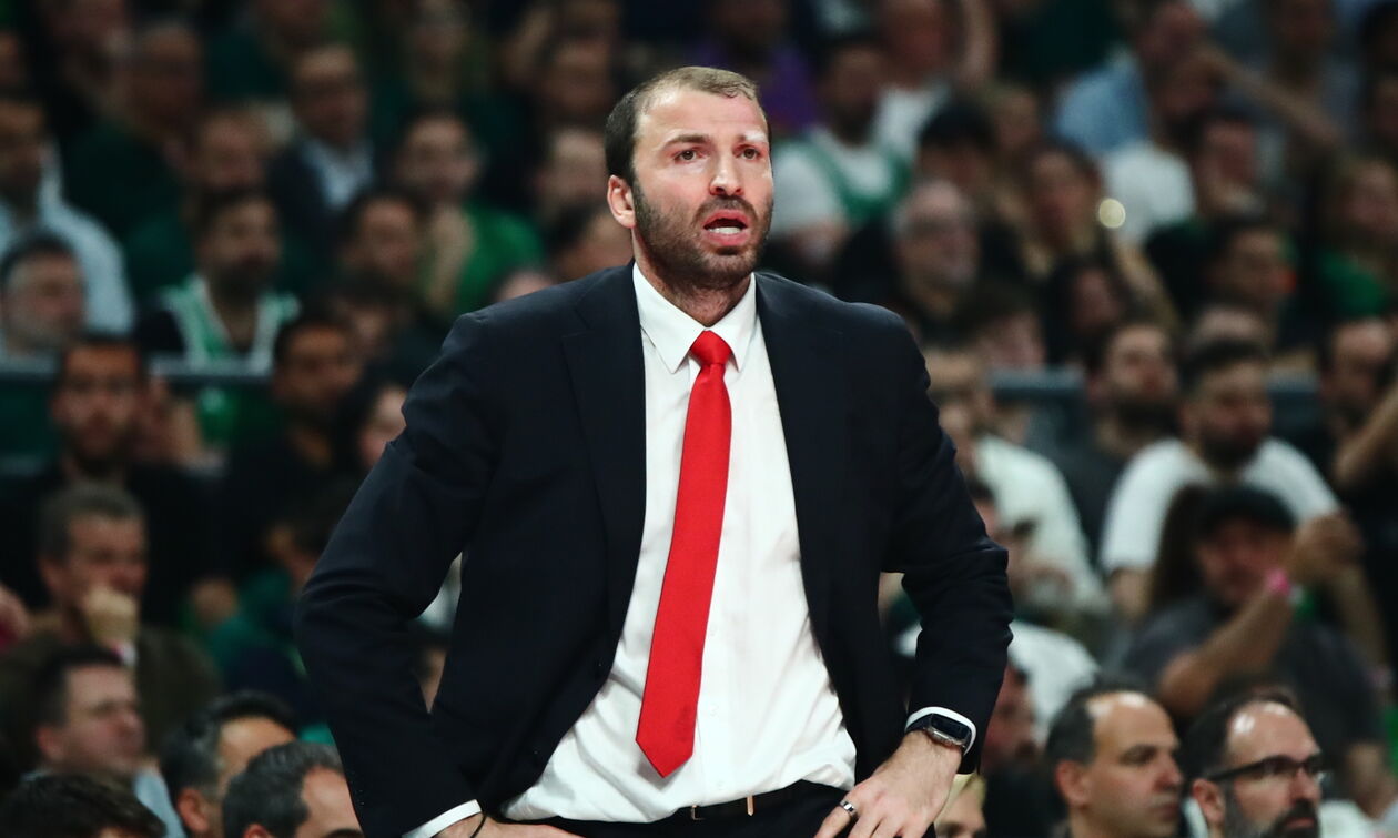 Μαρκοϊσβίλι: «Φοβερή ομάδα ο Ολυμπιακός με εξαιρετικό προπονητή»