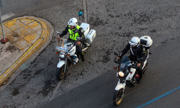 Θεσσαλονίκη: Οδηγός μηχανής έτρεχε με 100 χλμ πάνω από το όριο