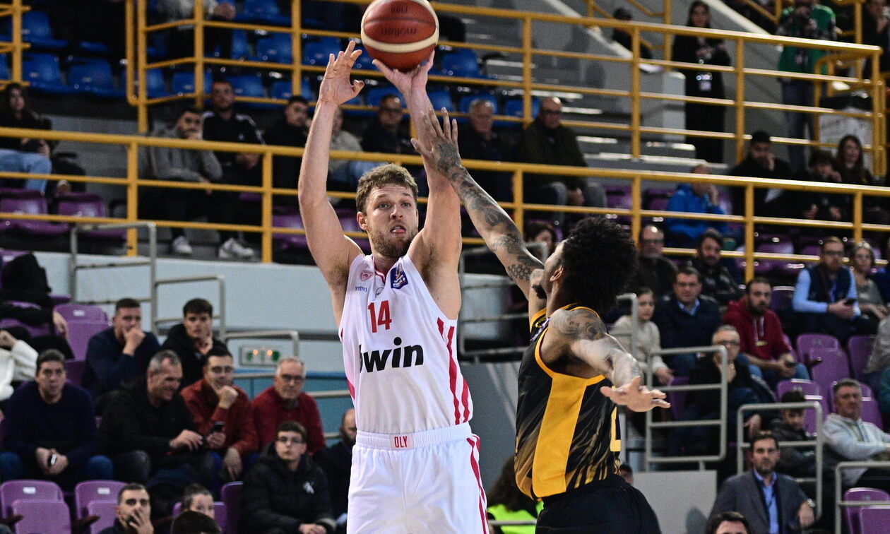 Live Streaming: AEK - Ολυμπιακός (18:15)