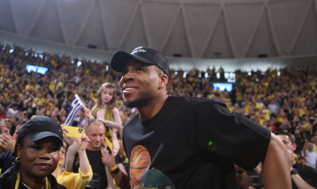 Αντετοκούνμπο: Πόσταρε το σύνθημα να αφήσει το ΝΒΑ για τον Άρη (vid)