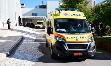 Παγκράτι: Οδηγός μηχανής έσπασε το πόδι 22χρονης 