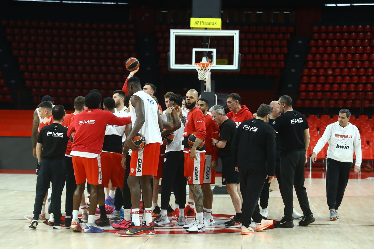 LIVE: Ολυμπιακός - Μονακό (21:00)