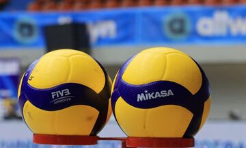 Παραμένει στη Volley League o Φοίνικας Σύρου 