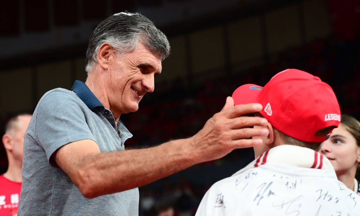 Αποθέωση από τον κόσμο για τον Μεντιλίμπαρ