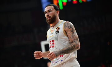 Ολυμπιακός - Μονακό: «Καίει» το φύλλο αγώνα τον Μάικ Τζέιμς