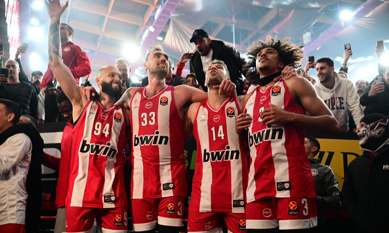 Μόνο ο Ολυμπιακός τέτοια διαφορά στο 2-0 των playoffs