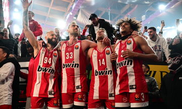 Μόνο ο Ολυμπιακός τέτοια διαφορά στο 2-0 των playoffs