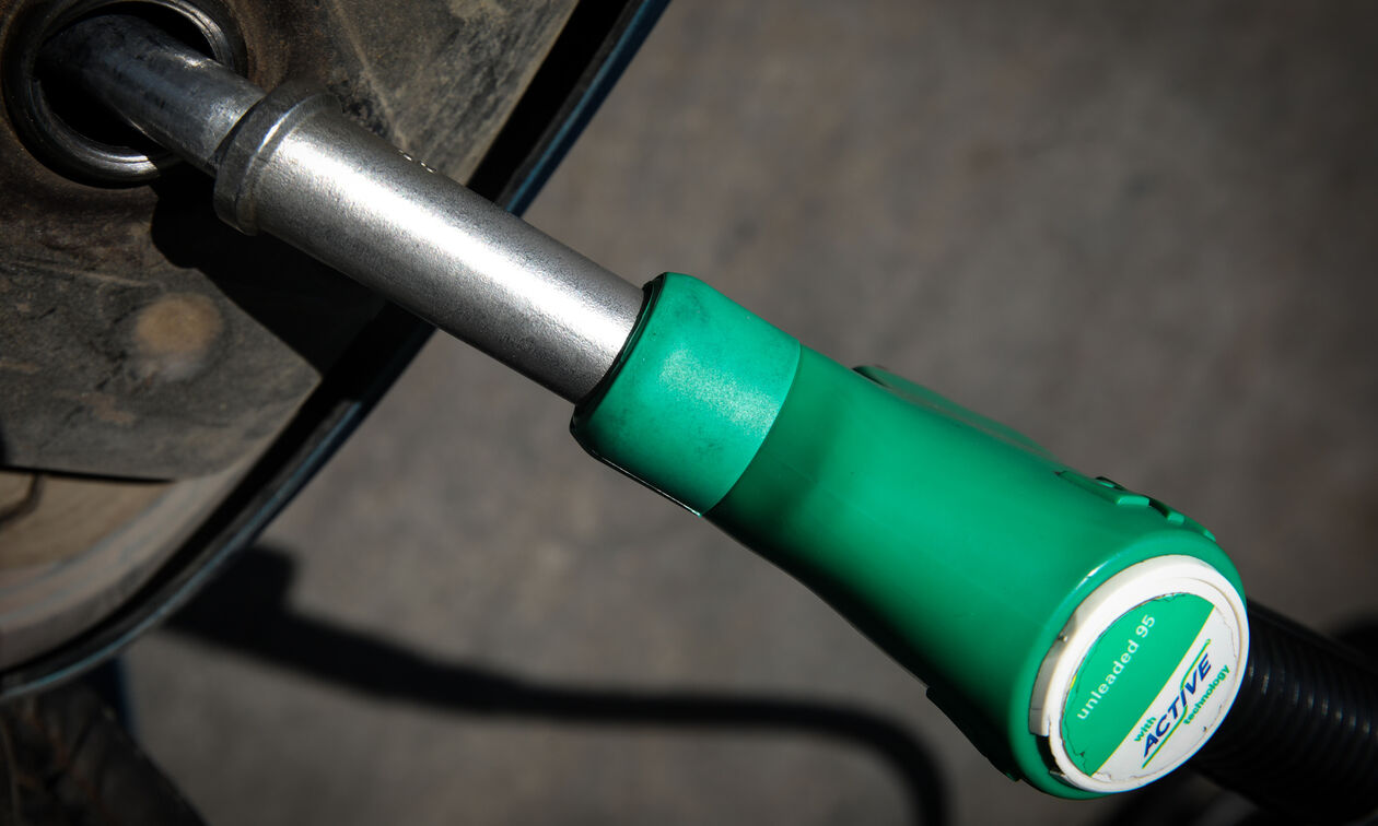 Πάνω από 2,5 εκατ. δικαιούχοι εντάχθηκαν στο Fuel Pass 3