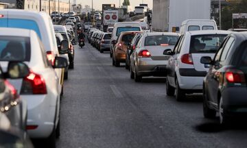 Κίνηση: Μποτιλιάρισμα σε Κηφισό και κέντρο Αθήνας
