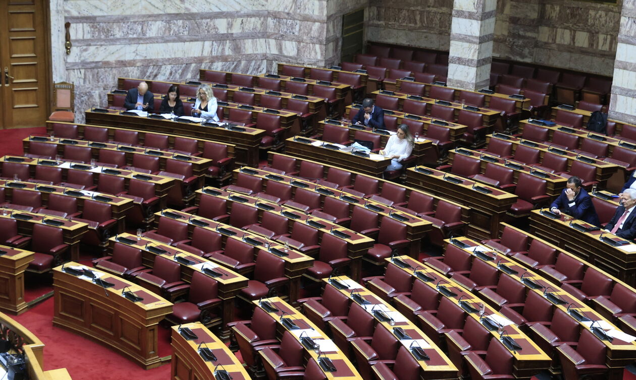 Απορρίφθηκε η πρόταση του ΠΑΣΟΚ για Εξεταστική για τις υποκλοπές