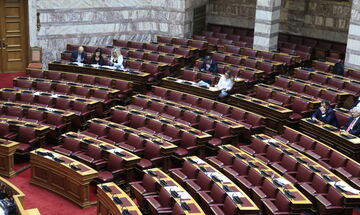 Απορρίφθηκε η πρόταση του ΠΑΣΟΚ για Εξεταστική για τις υποκλοπές