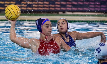 Εθνικός - Ολυμπιακός 9-20: Με... ριπίτ στους τελικούς οι «ερυθρόλευκες»