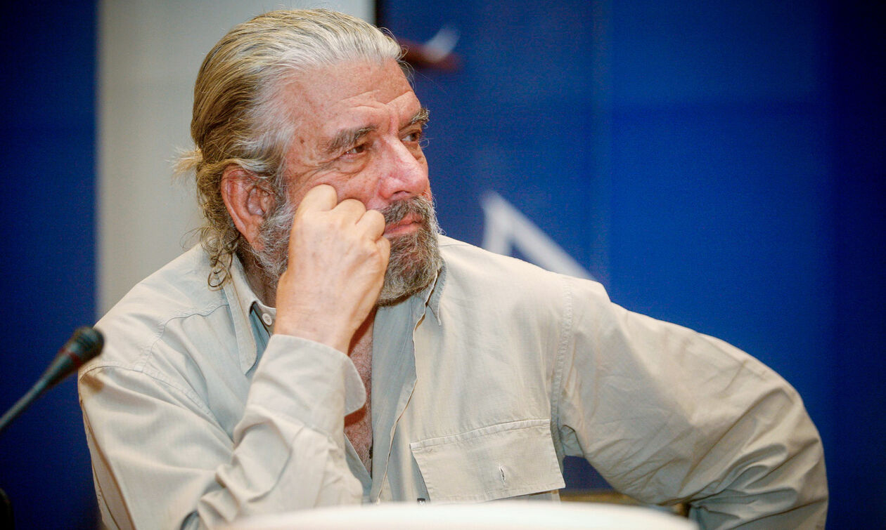 Πέθανε ο Άγγελος Αντωνόπουλος