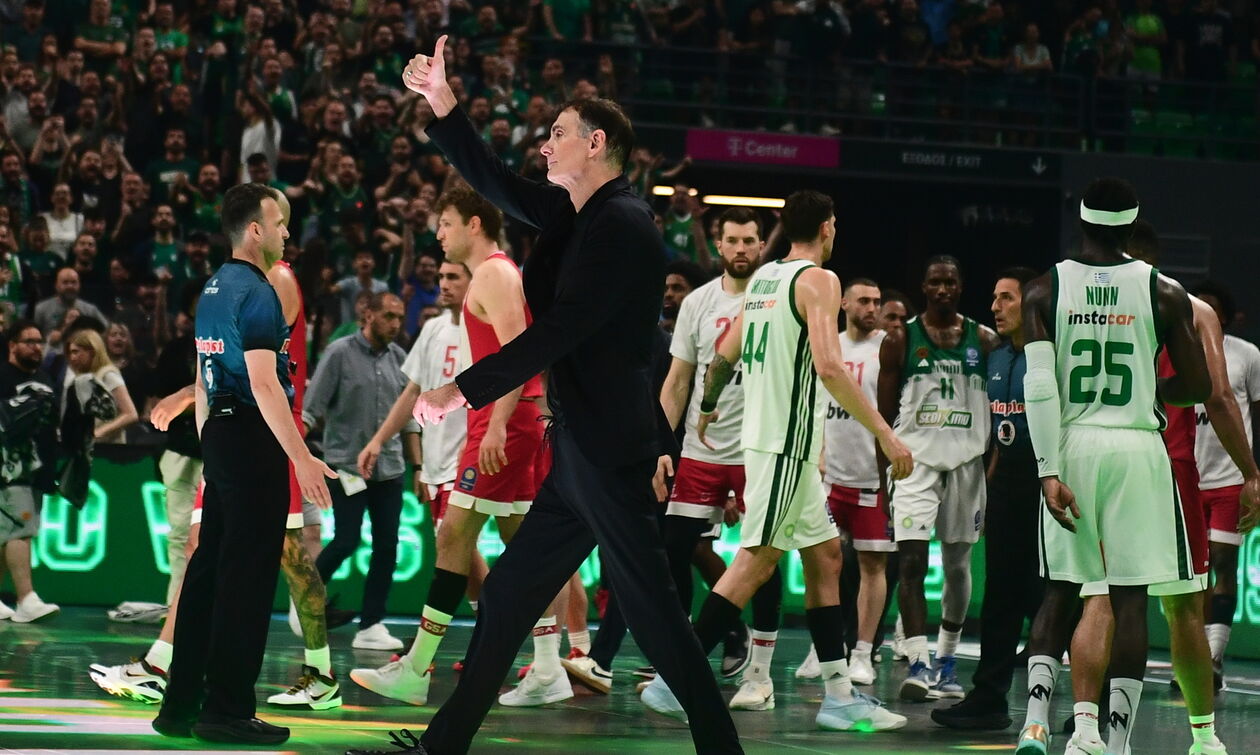 Έντονος διάλογος Μπαρτζώκα με Αρώνη