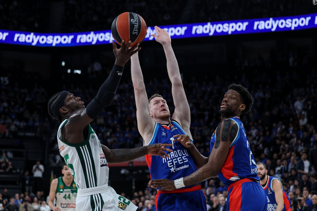 Αναντολού Εφές: Τέλος ο Ρόλαντ Σμιτς 