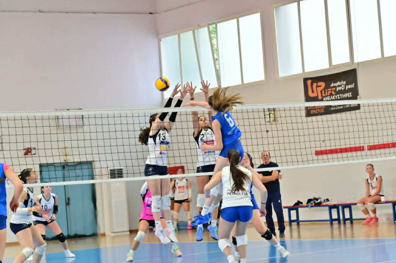 Πανελλήνιο γυναικών Κ18 (Τελική φάση): Πρώτη νίκη για την Ακαδημία ΔΕΚΑ, 3-1 τον Κύδωνα Χανίων
