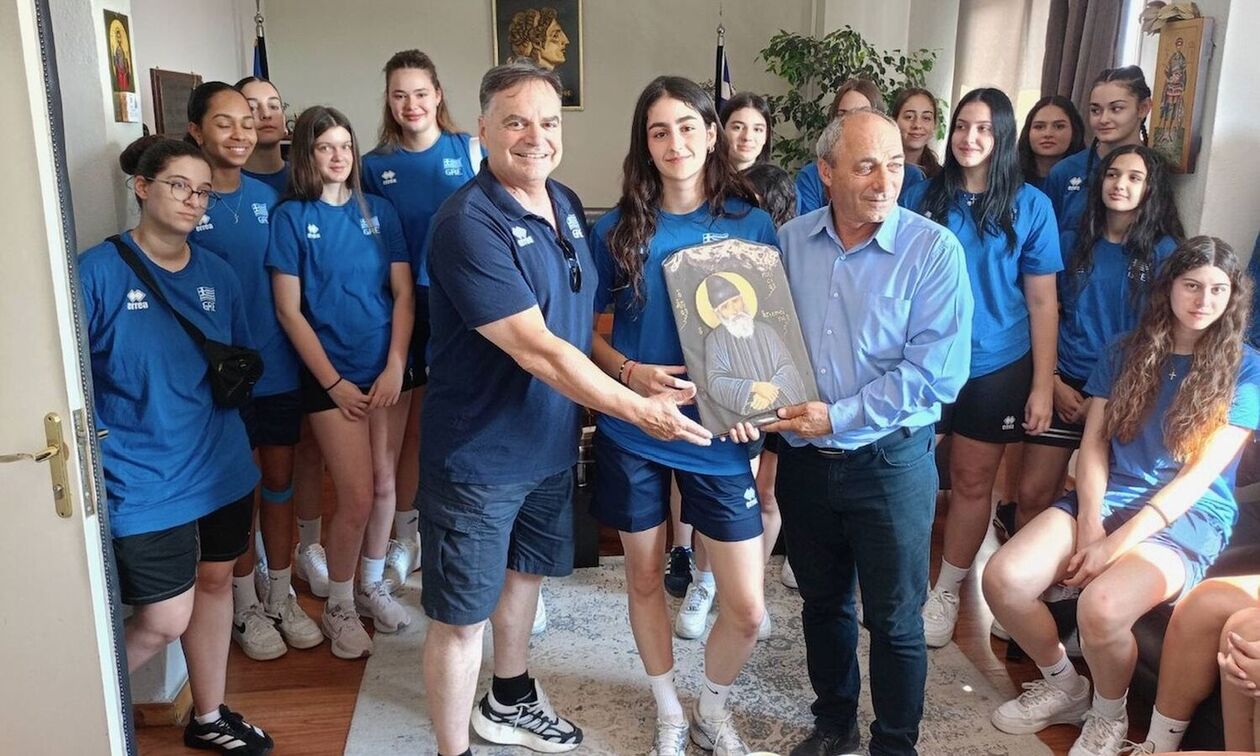 Εθνική Κοριτσιών Κ18: Επίσκεψη στον δήμαρχο και τιμητικές εκδηλώσεις φιλοξενίας