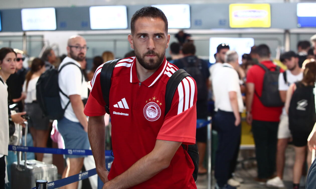 Αναχωρεί η αποστολή του Ολυμπιακού για την Ολλανδία (pics)