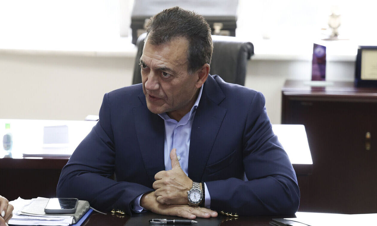 Βρούτσης: «Η ΕΕΑ είναι ανεξάρτητη αρχή και σεβόμαστε τις αποφάσεις της»