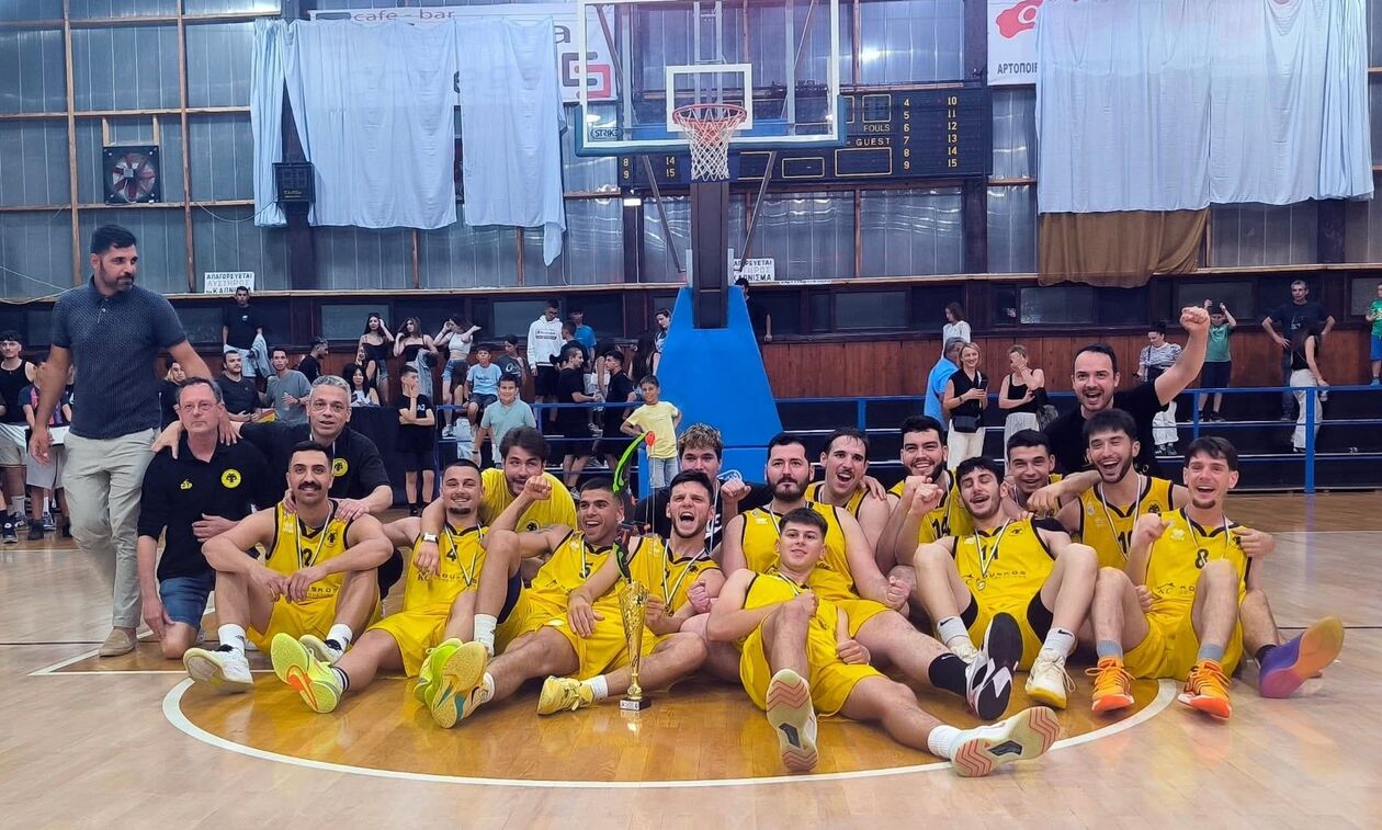ΑΕ Καρλοβάσου: Πάθος για το μπάσκετ! (pics)