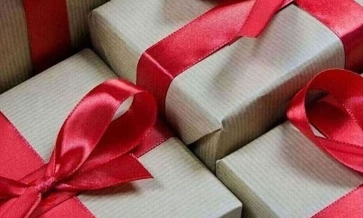 Εορτολόγιο: Ποιοι γιορτάζουν σήμερα Πέμπτη 6 Αυγούστου 